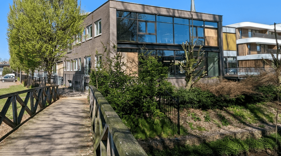 Frisselsteinstraat Veghel verbouwing transformatie UWV-kantoor appartementen