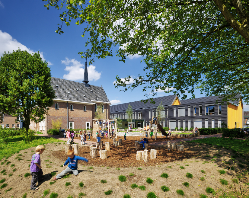 Oisterwijk Brede School Waterhoef nieuwbouw transformatie utiliteitsbouw scholenbouw
